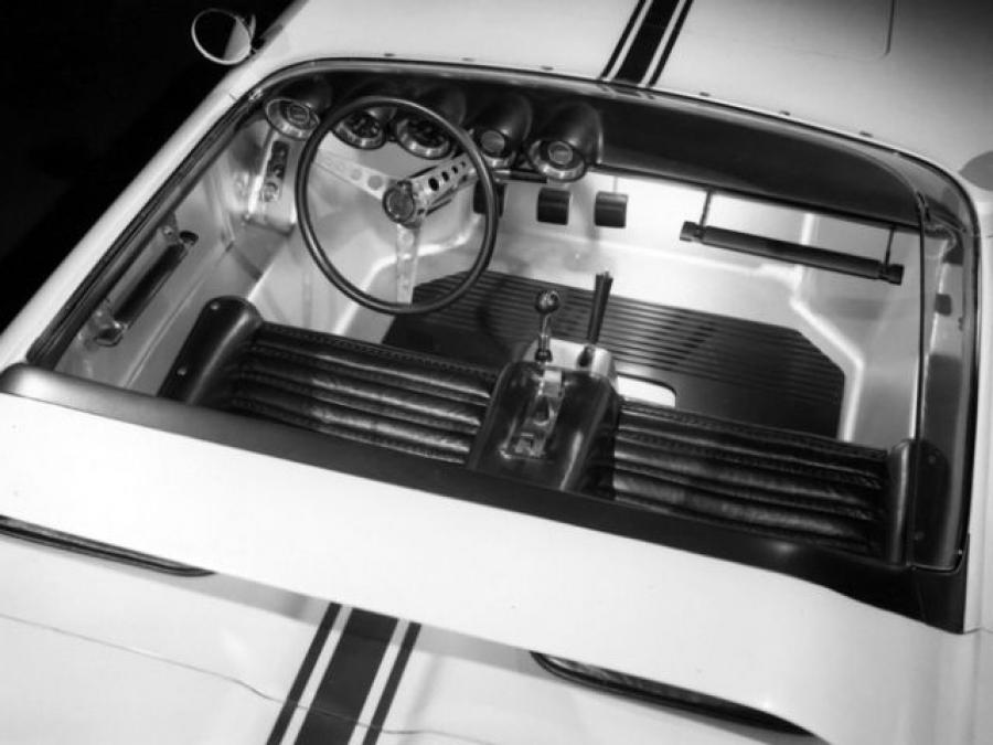  Ford Mustang Roadster Concept Car 1962 года  (фото 27 из 29)